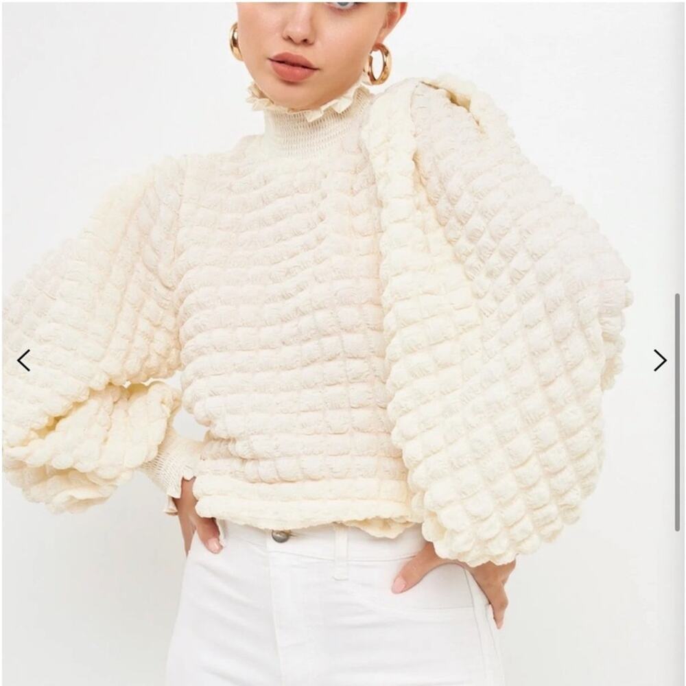 Endless Rose Puffer textured mock neck long sleeve blouse Cream Size XS